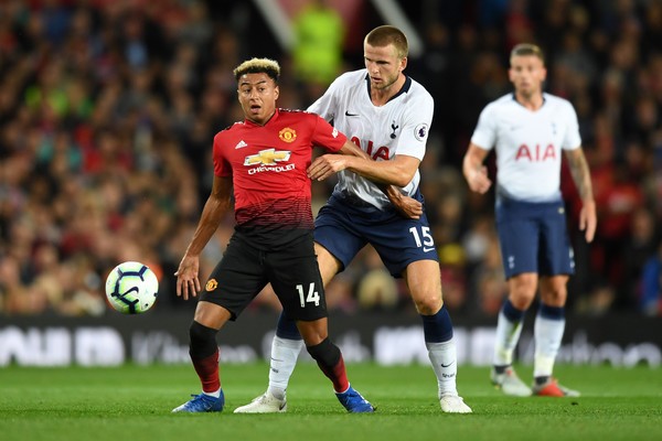 Giữa tâm bão, Ryan Giggs vẫn giành lời đường mật cho Mourinho - Bóng Đá
