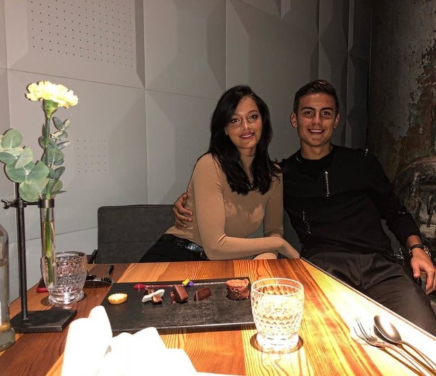 Tận dụng thời gian nghỉ hiếm hoi, Dybala đưa bạn gái đến Amsterdam - Bóng Đá