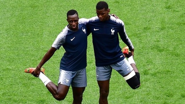 Hậu Derby Manchester, nhóm cầu thủ Pháp lên kế hoạch... đi nhậu - Bóng Đá
