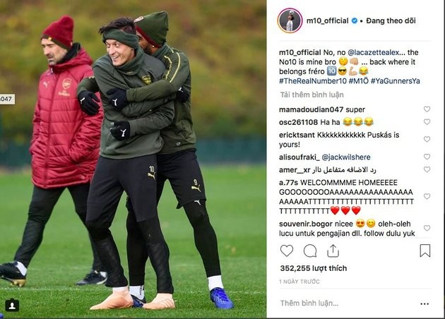 Bị Lacazette 'cướp' áo số 10, Ozil đáp trả cực hài - Bóng Đá