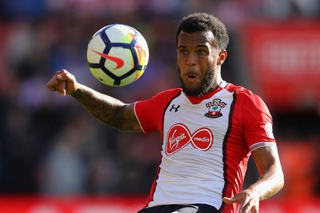 Chiêu mộ người cũ, Chelsea bị Man City cản lối - Bóng Đá