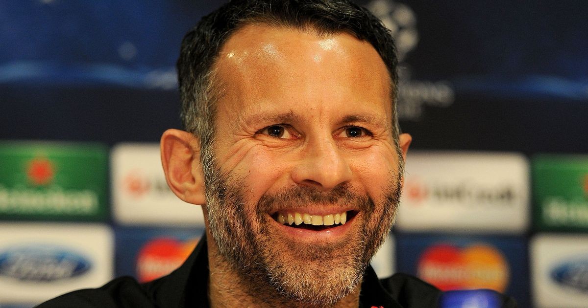 Ryan Giggs ngắm nghía ghế huấn luyện ở cả hai đội bóng Ngoại hạng Anh - Bóng Đá
