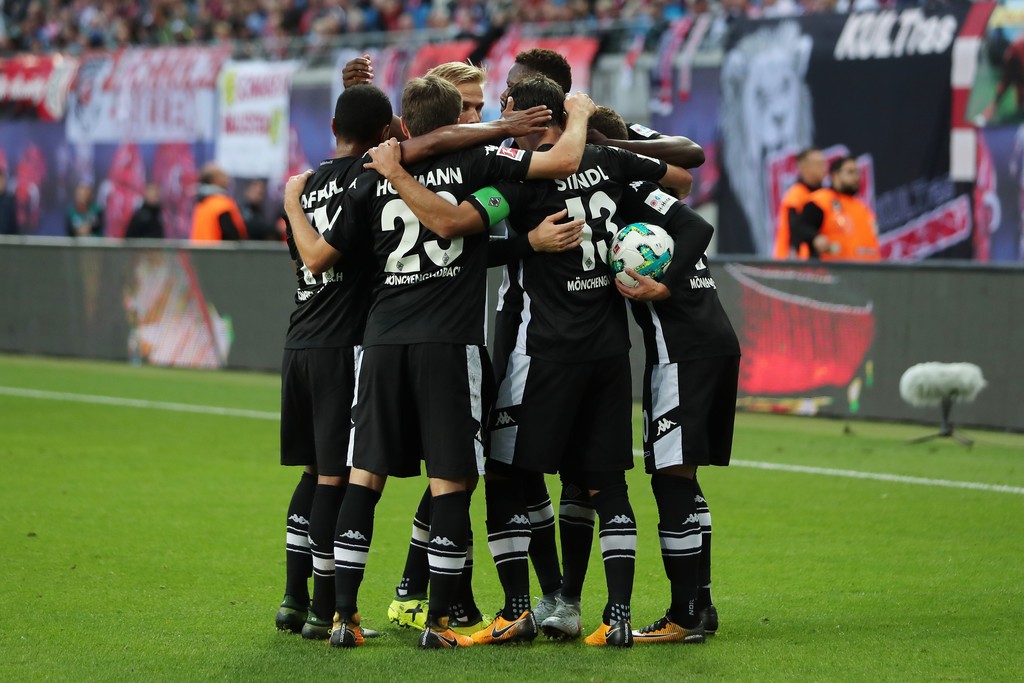 RB Leipzig 2-2 Monchengladbach: Rượt đuổi gay cấn, Naby Keita lĩnh thẻ đỏ - Bóng Đá