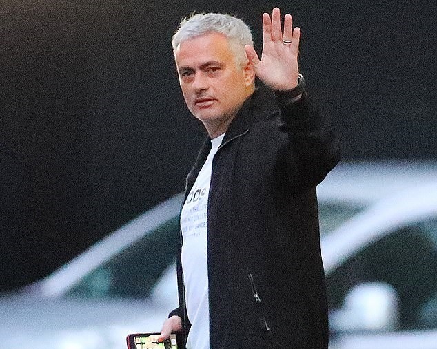 Mourinho trở lại Lowry - Bóng Đá