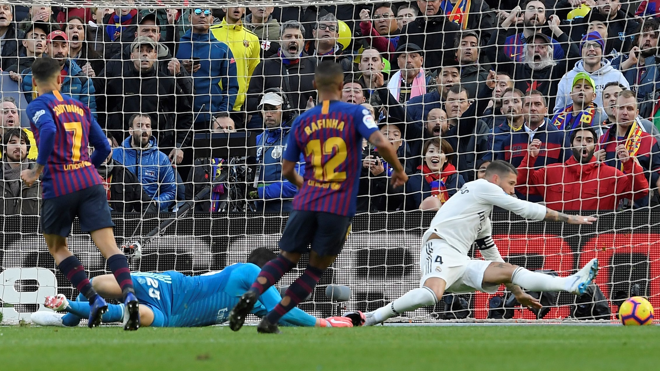 Real Madrid à! Giờ thì ai cần Cristiano Ronaldo? - Bóng Đá