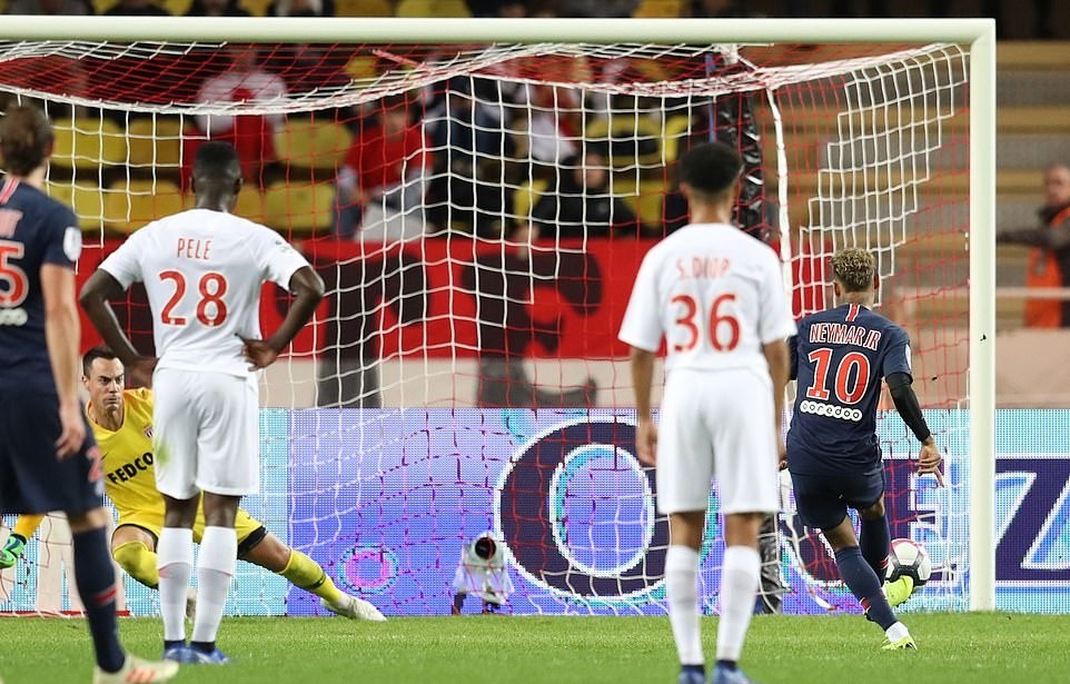 Ảnh Man United tập trung Bournemouth - Bóng Đá
