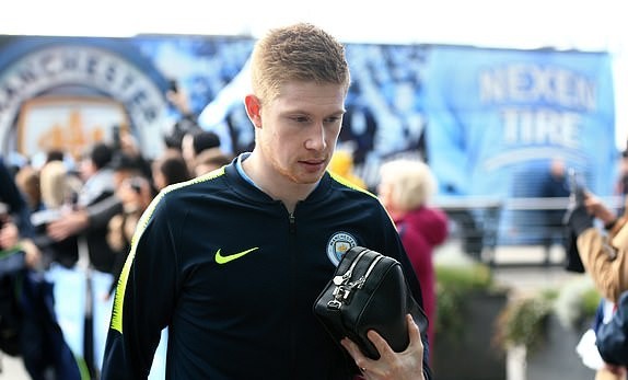 Ảnh Man City Chelsea tới Etihad - Bóng Đá