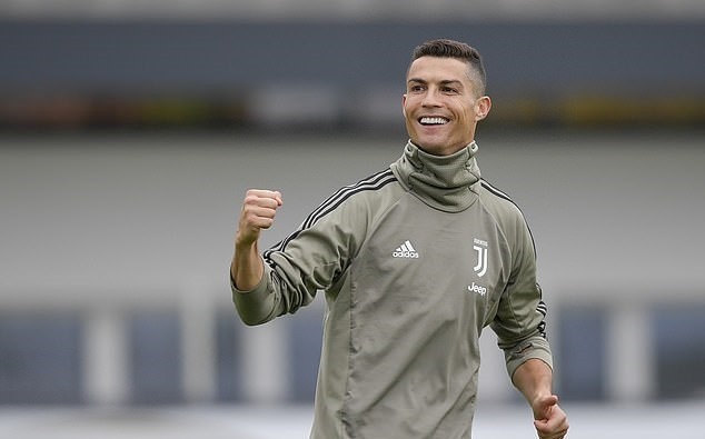 Ảnh tập Ronaldo - Bóng Đá