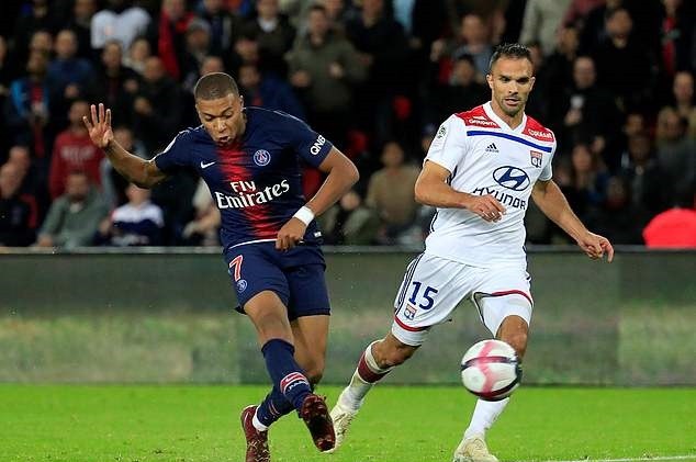 Mbappe 4 bàn trong 13 phút, PSG hủy diệt Lyon không tưởng - Bóng Đá