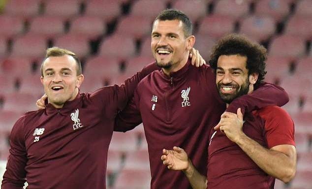 HLV Emery rê bóng điêu luyện khiến các cầu thủ Arsenal lác mắt - Bóng Đá