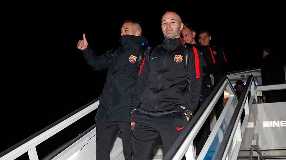 Chùm ảnh: Barcelona hành quân đến Madrid - Bóng Đá