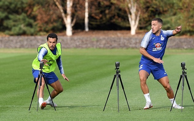 Đội hình kết hợp Chelsea - Man Utd: 7 màu xanh, chỉ 4 màu đỏ! - Bóng Đá