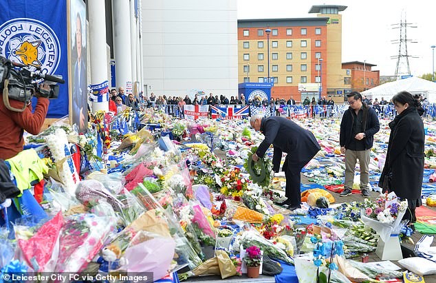 9 cái tên chấn thương, Man Utd đấu Liverpool với đội hình nào? - Bóng Đá