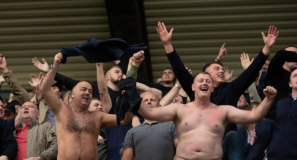 Ghi bàn kịch tính phút chót, Leeds của 'phù thủy' Bielsa tiếp tục ngự trị trên đỉnh - Bóng Đá