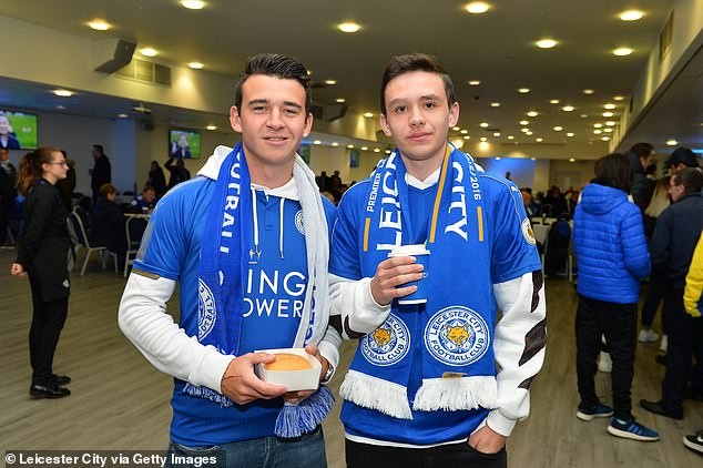 Leicester City hành động ý nghĩa tri ân Chủ tịch Vichai Srivaddhanaprabha - Bóng Đá