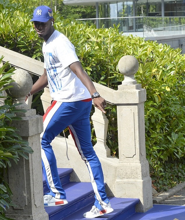 Ở M.U u sầu ra sao, Pogba lên tuyển lại thế này đây - Bóng Đá