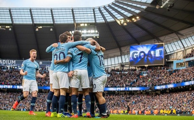 Solskjaer trên khán đài phản ứng ra sao khi Man City huỷ diệt Chelsea 4 bàn? - Bóng Đá