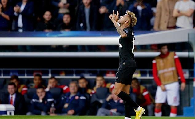 ảnh Liverpool tới sân tập - Bóng Đá