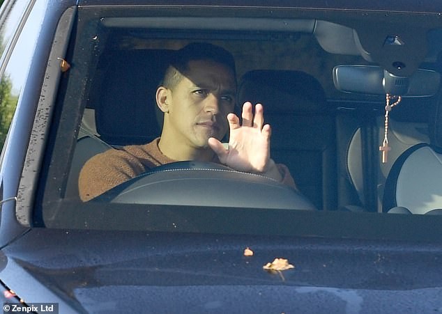 Ảnh Man Utd tới sân tập - Bóng Đá