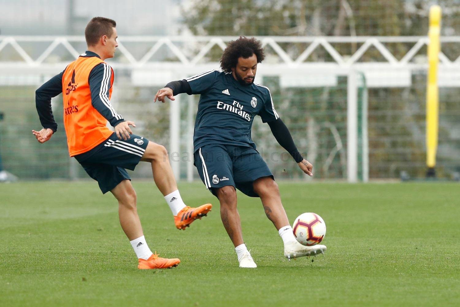 Phong độ chạm đáy, Real Madrid không dám lơ là tập luyện - Bóng Đá