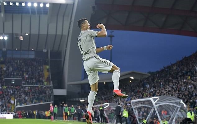 Ronaldo rực sáng trong ngày Real lập 'kỷ lục' tệ không tưởng - Bóng Đá