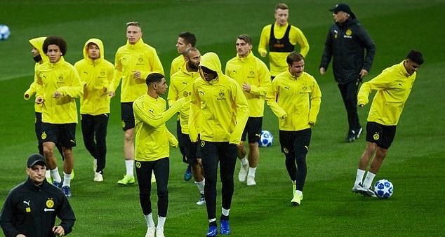 Reus sung sức, Dortmund sẵn sàng 