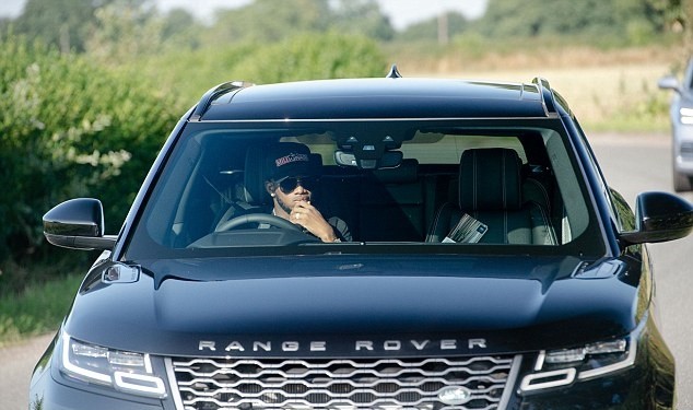 Ảnh Man United tới sân tập - Bóng Đá