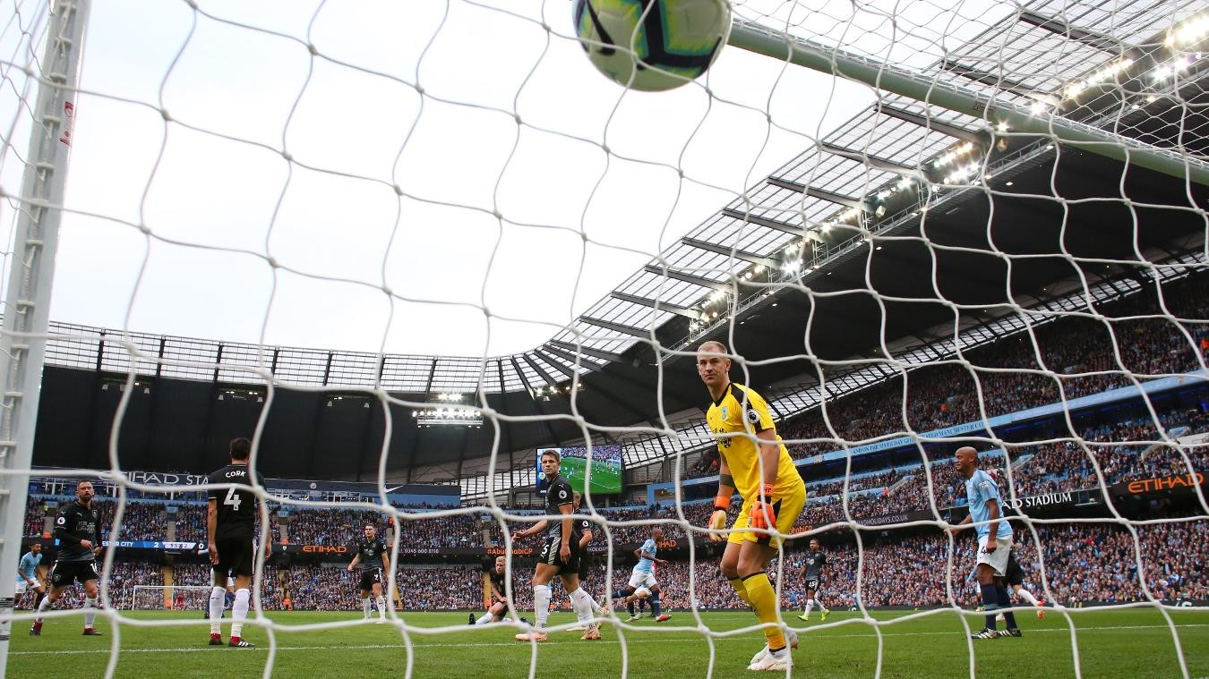 9 thống kê ấn tượng vòng 9 Premier League: Martial là số 1! - Bóng Đá