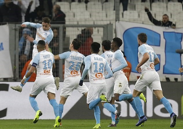 Fabregas chào sân, AS Monaco lập tức có điểm trước Marseille - Bóng Đá