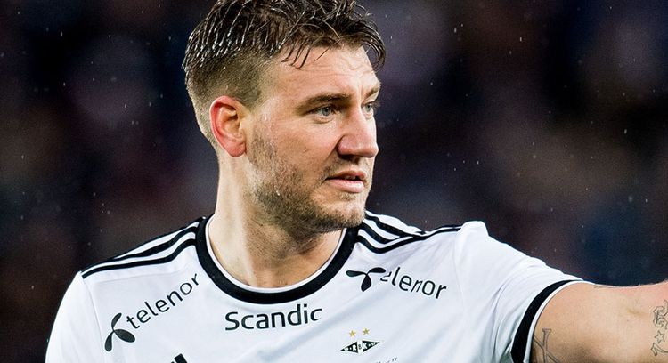 Nicklas Bendtner CHÍNH THỨC bị bỏ tù - Bóng Đá