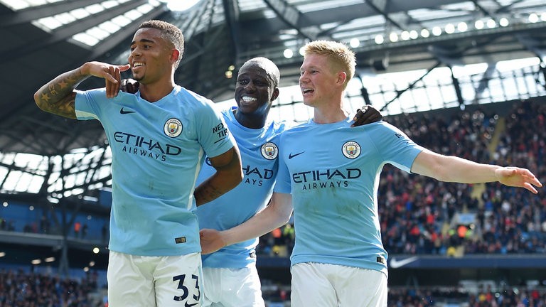 10 CLB giá trị nhất thế giới: Man Utd số 2, không ai số 1 - Bóng Đá