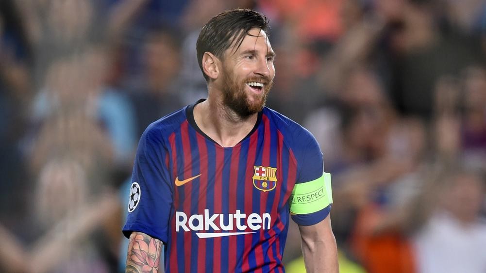ĐHTB lượt trận thứ nhất vòng bảng Champions League: Pogba sát cánh Messi! - Bóng Đá