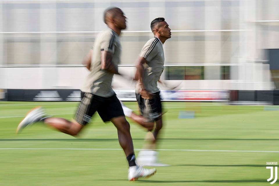 Ảnh tập Juventus và Ronaldo - Bóng Đá