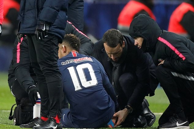 Đối thủ răn đe Neymar: 