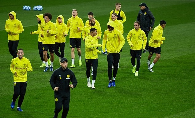 Reus sung sức, Dortmund sẵn sàng 