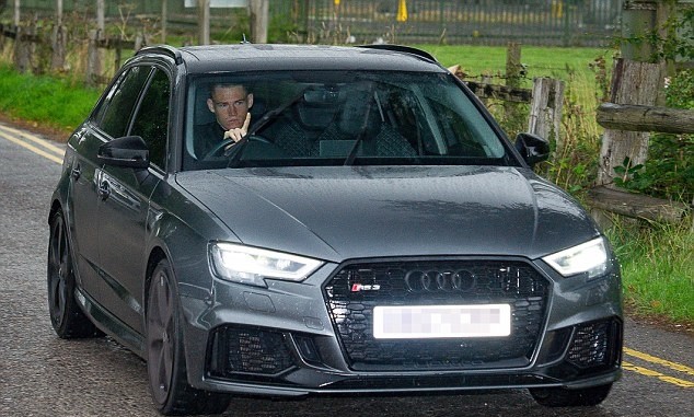 NÓNG: Mourinho đã trở lại Man Utd sau một ngày 'mất tích' - Bóng Đá
