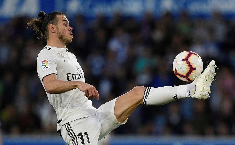 Ronaldo rực sáng trong ngày Real lập 'kỷ lục' tệ không tưởng - Bóng Đá