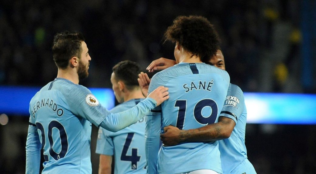 Chơi trò lạ, Man City chờ biến Man United thành con rối ở Etihad - Bóng Đá