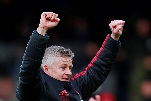Ảnh Man Utd trở lại Manchester - Bóng Đá
