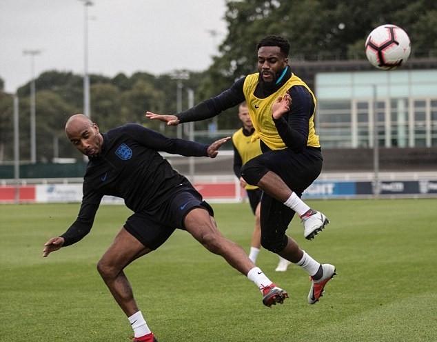 'Ăn' thẻ đỏ ở M.U, Rashford đáp trả cực chất khi lên tuyển Anh - Bóng Đá