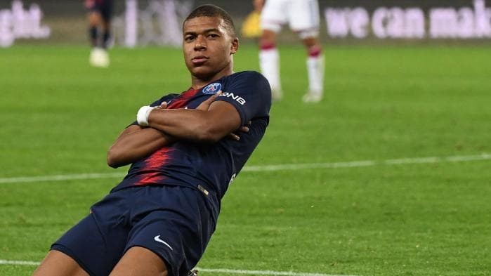 Mbappe 4 bàn trong 13 phút, PSG hủy diệt Lyon không tưởng - Bóng Đá