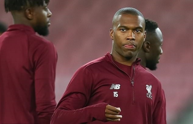 HLV Emery rê bóng điêu luyện khiến các cầu thủ Arsenal lác mắt - Bóng Đá