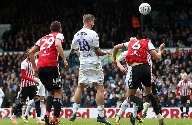 Ghi bàn kịch tính, Leeds United giành điểm số quý giá - Bóng Đá