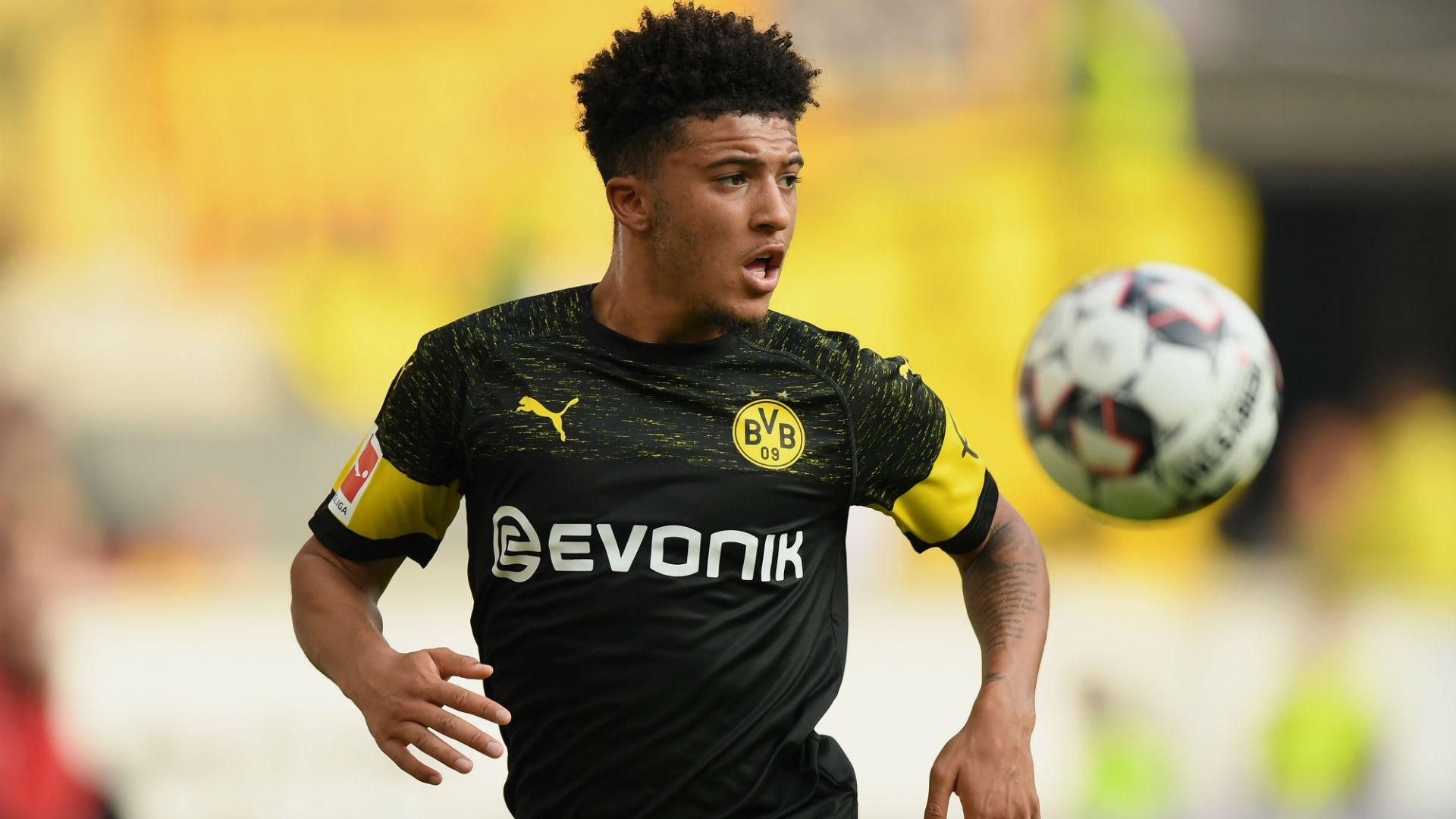 CHÍNH THỨC! Man City lại 'chảy máu tài năng', một Sancho nữa cập bến Bundesliga - Bóng Đá