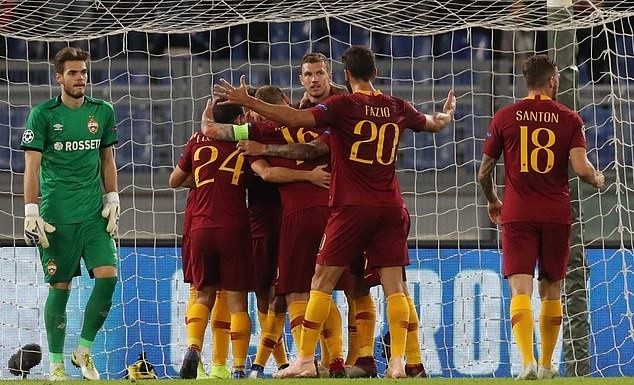 Dzeko lập cú đúp, AS phả hơi nóng vào gáy Real Madrid - Bóng Đá