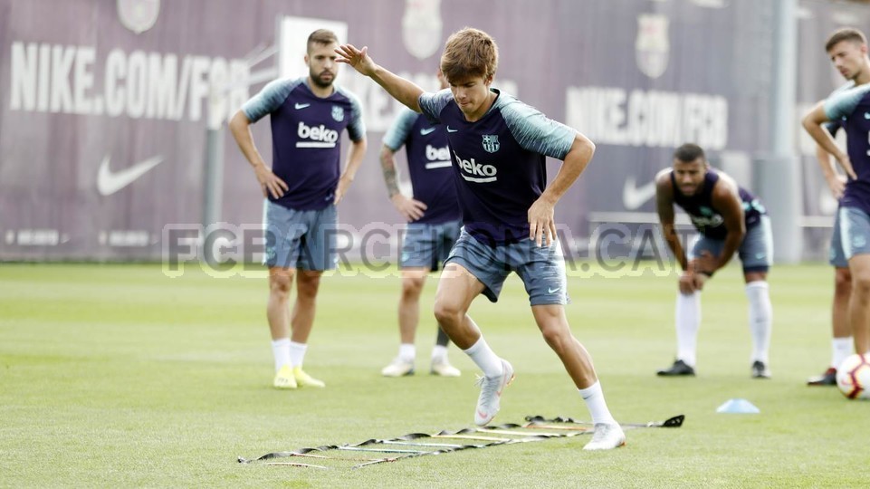 Ảnh tập Barcelona - Bóng Đá