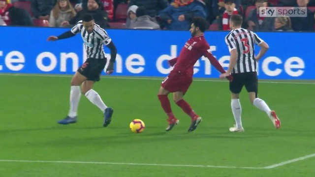 5 cầu thủ tệ nhất vòng 19 Premier League: Nguyên nhân Man City 'vỡ vụn' - Bóng Đá