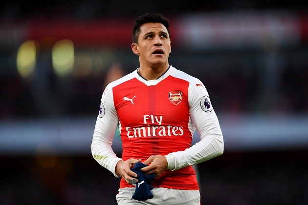 Từ chối bắt tay Wenger, Sanchez bị CĐV Arsenal tẩy chay - Bóng Đá