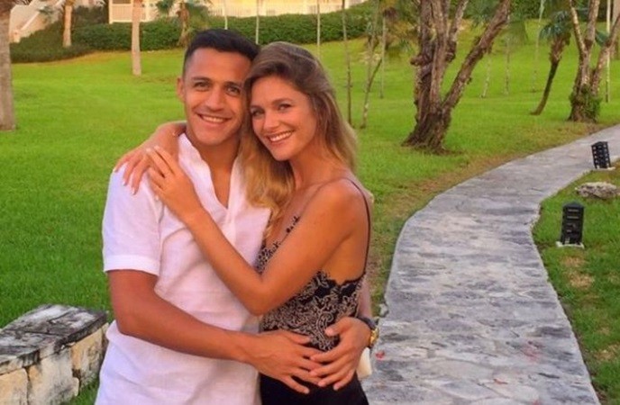 Chơi không tốt ở Man Utd, Sanchez 