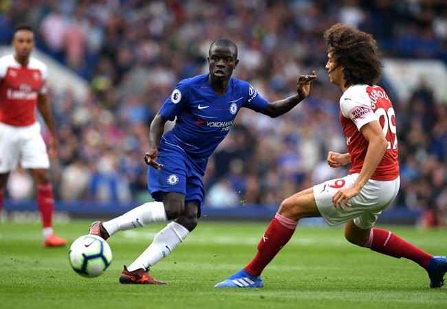 Giữa tâm bão, Sarri lên tiếng 